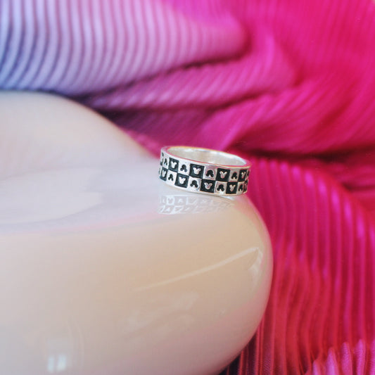 Checkered Ring
