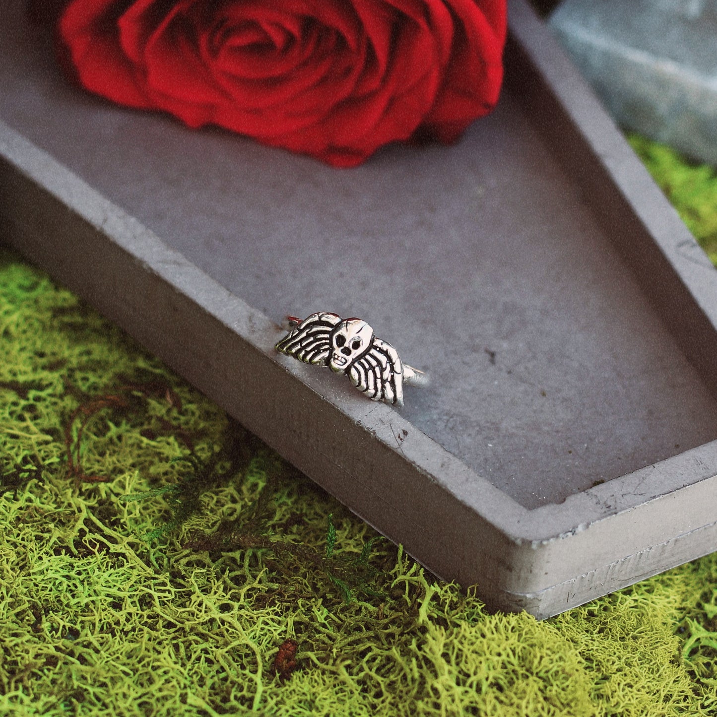 Headstone Skull Ring