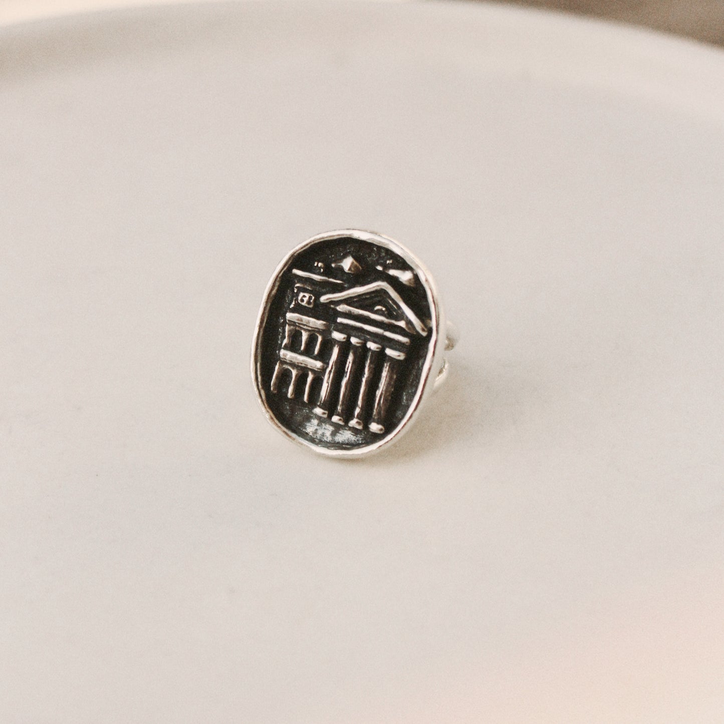 West Coast Mansion Ring