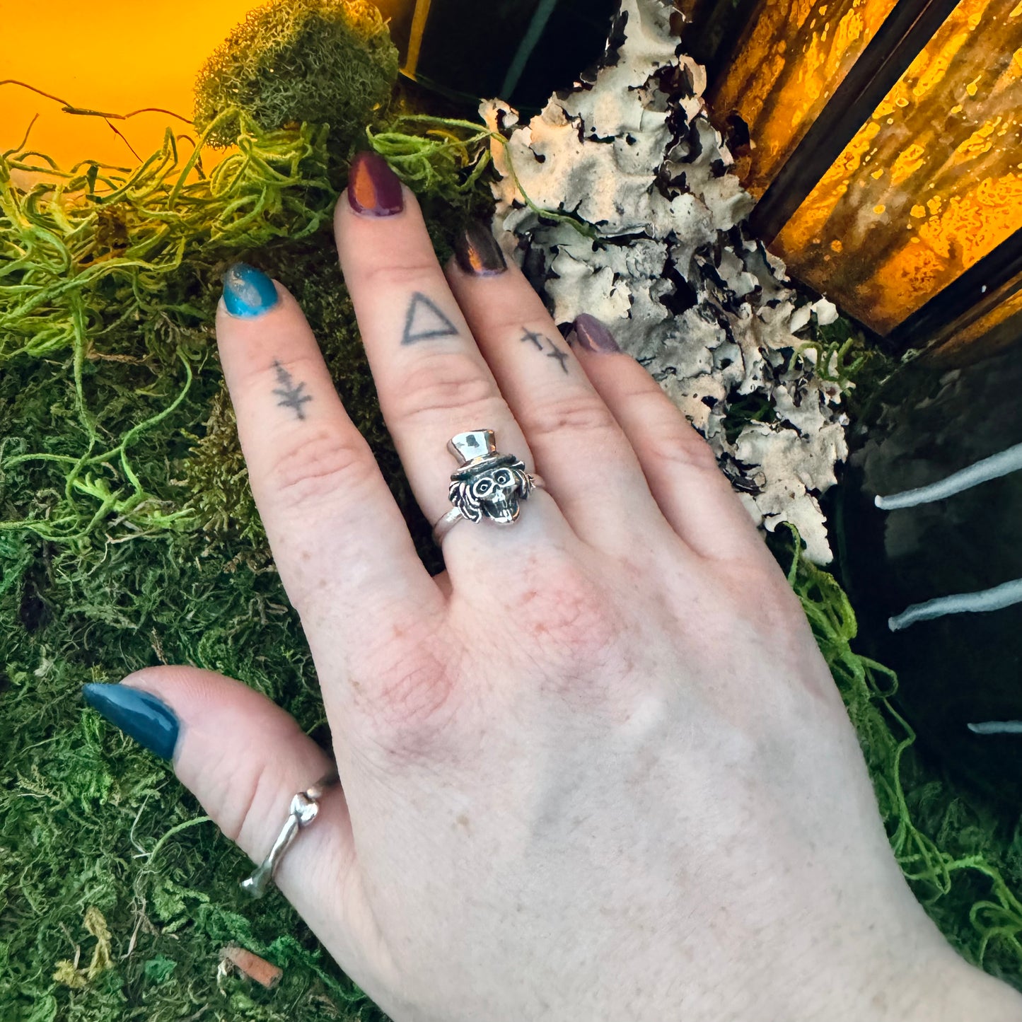 Hatbox Ring
