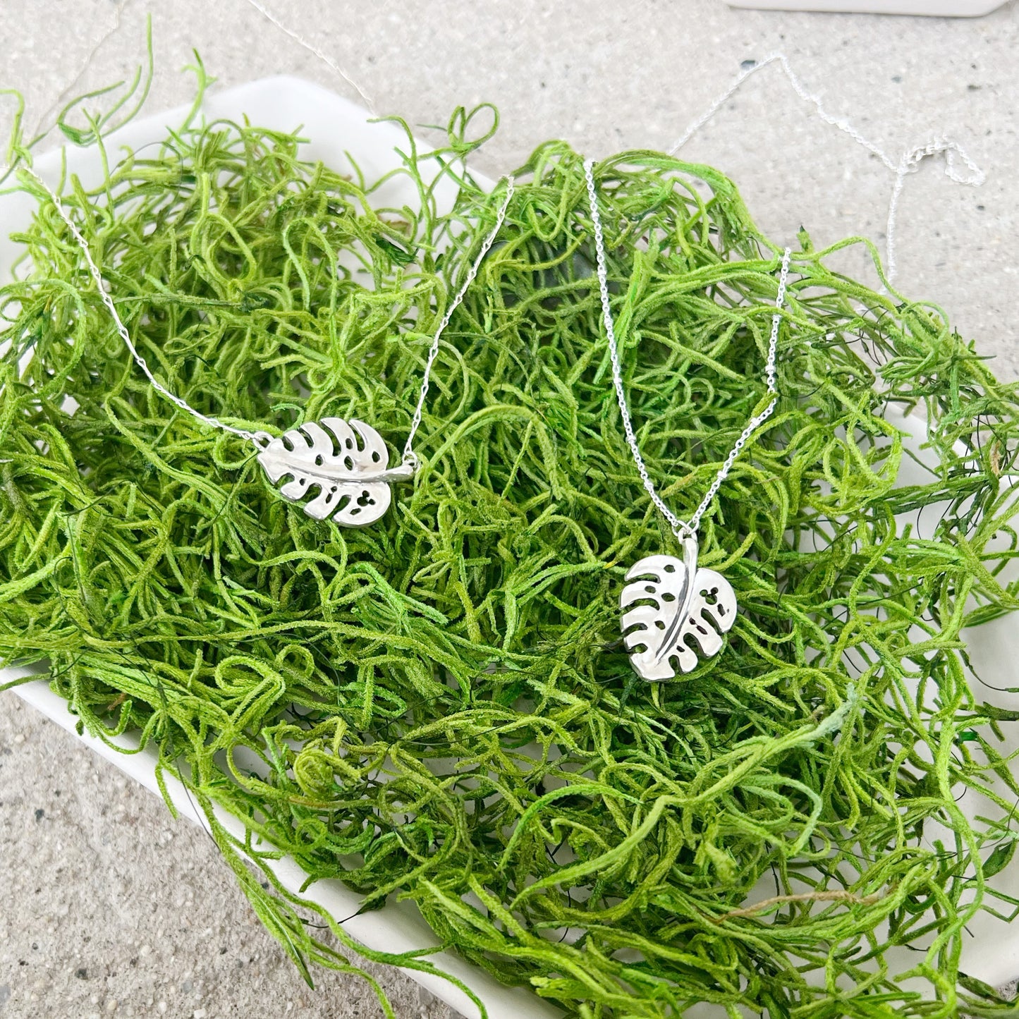 Moustera Necklace