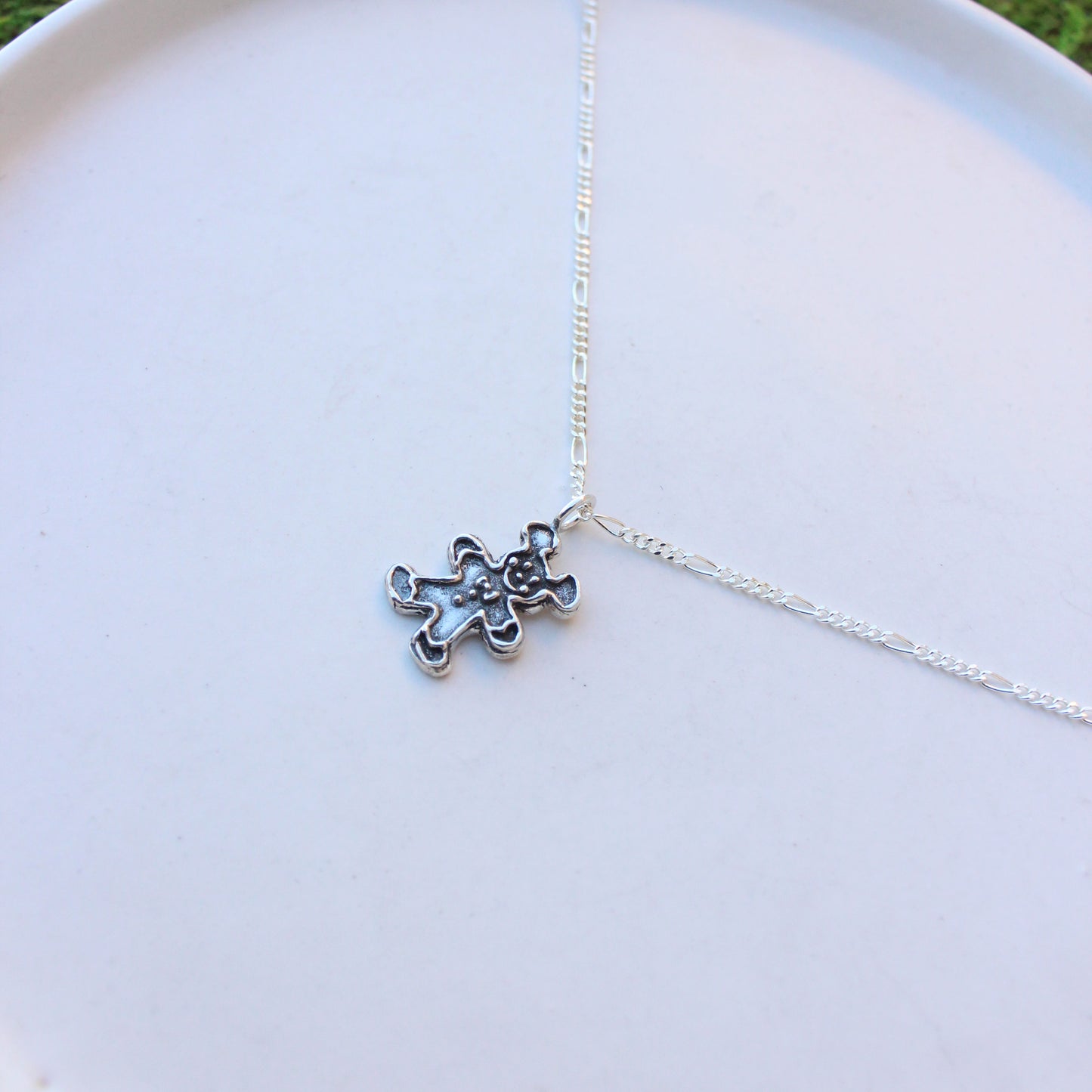 Classic Gingerbread Necklace