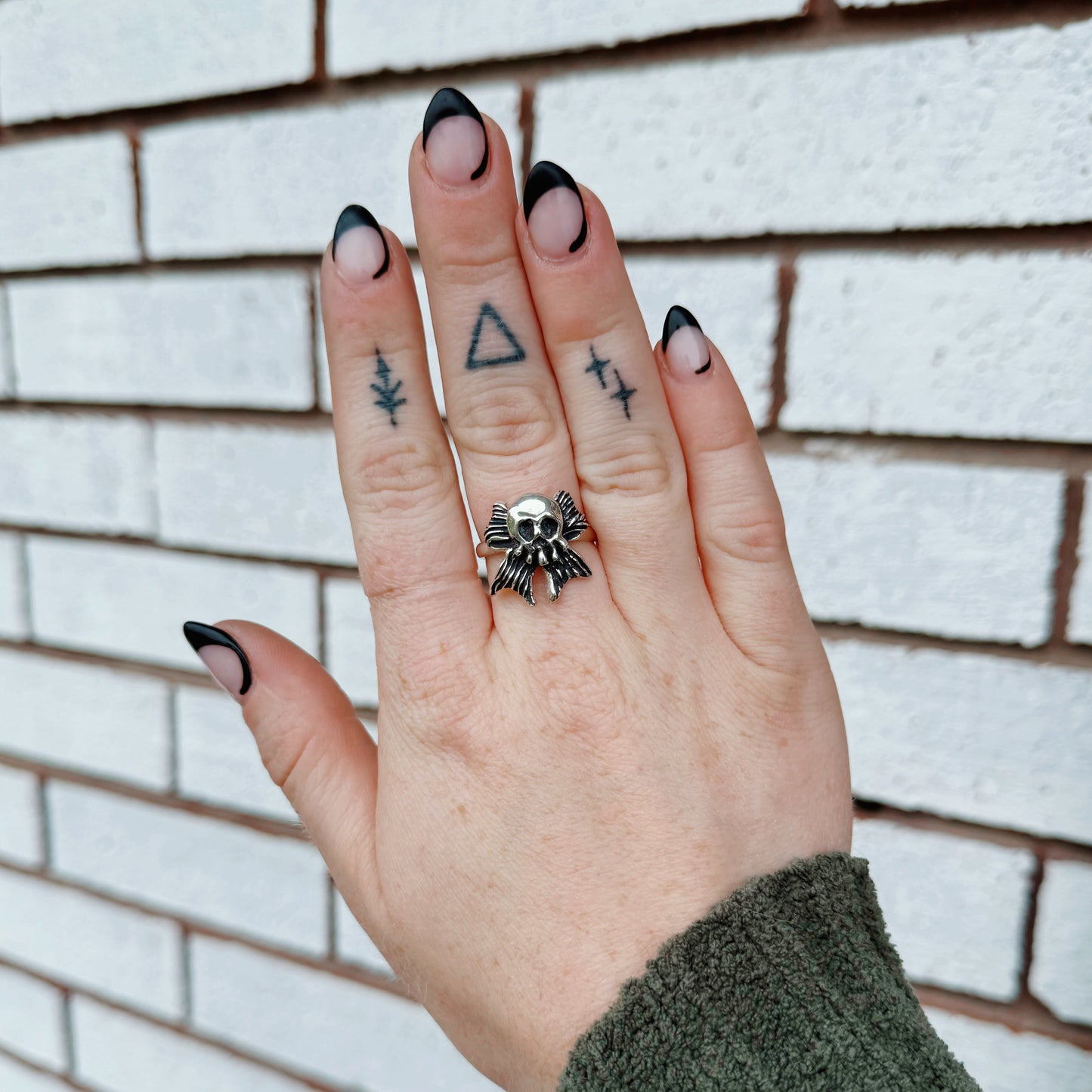 Skull Bow Ring