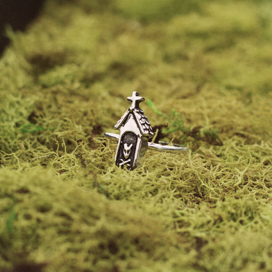 Ghost Dog House Ring