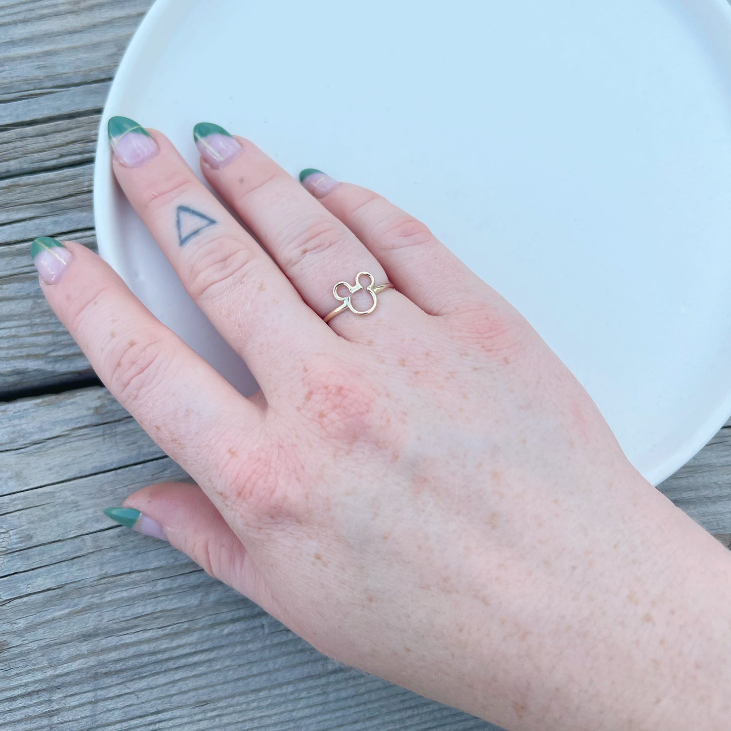 14K Gold Mouse Outline Ring